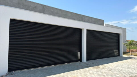 porta retrátil automática